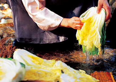 [OME Cooking Class] Learn Korean + Cooking together at Jungbu Market